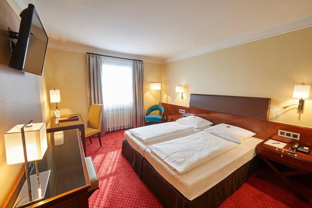 Dürer-Hotel Nürnberg Oda fotoğraf